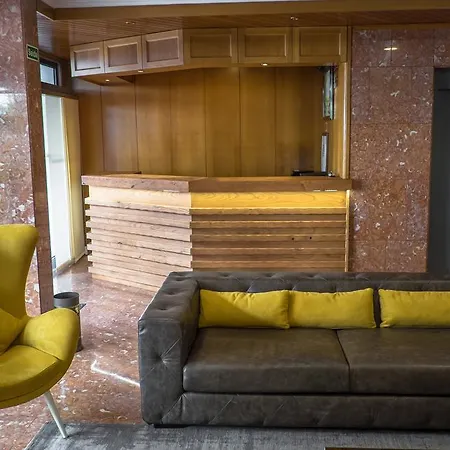 Palace Hotel 2*
