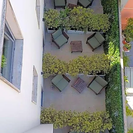 Palace 2* Amadora
